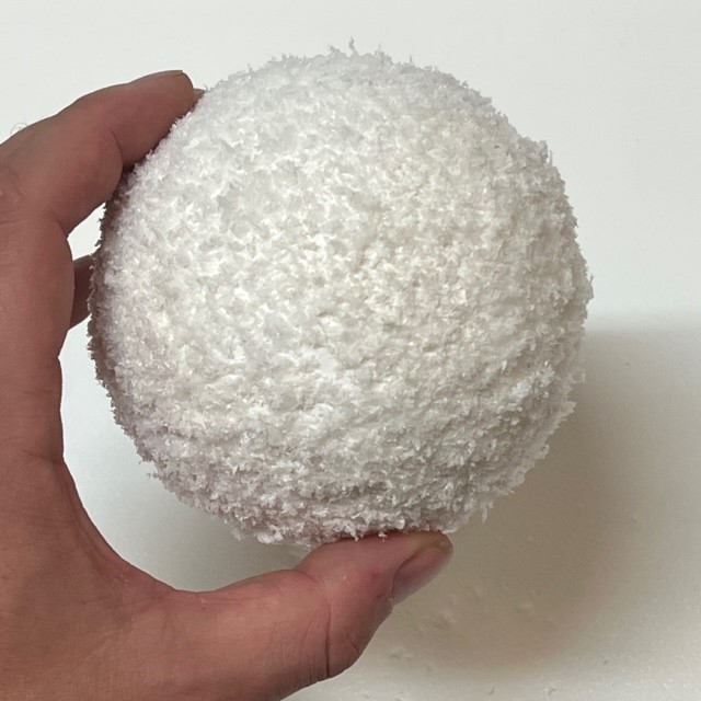 100mm diameter polystyrene Snow Effect Snowball - solid