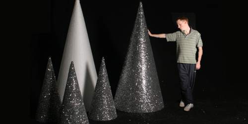 600mm high Straight Edge Cone - Christmas Tree