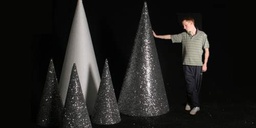 1200mm high Straight Edge Cone - Christmas Tree