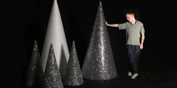 2200mm high Straight Edge Cone - Christmas Tree