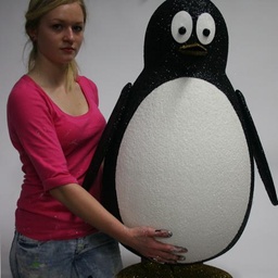 900mm high Polystyrene Penguin